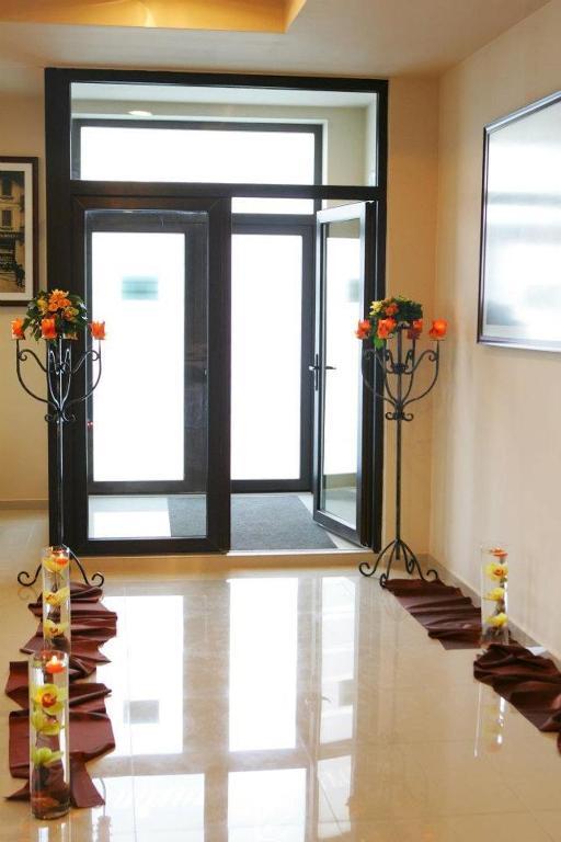 אורדאה Hotel Bulevard מראה חיצוני תמונה