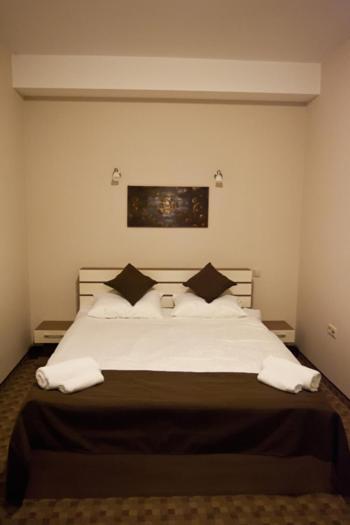 אורדאה Hotel Bulevard חדר תמונה
